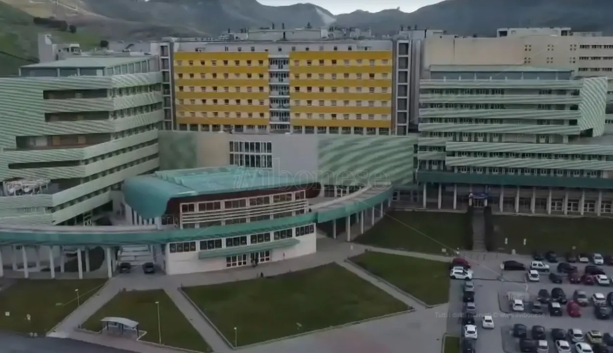 Medicina, entra nel vivo il “nuovo” corso di laurea. A Catanzaro boom di iscrizioni: sono quasi 1300