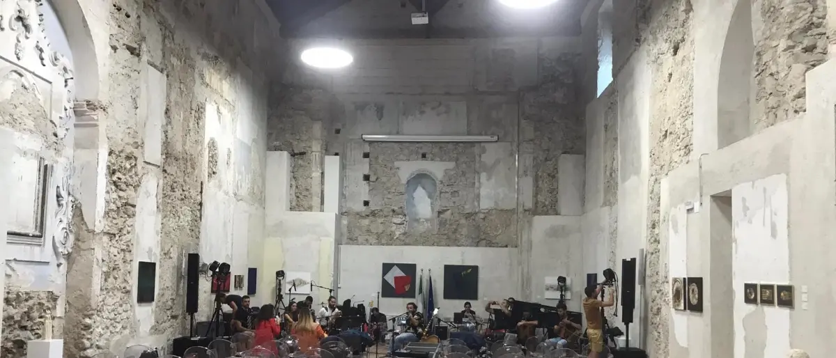 Il Festival Nature Art Sound risintonizza i sensi e invita a riscoprire un ascolto consapevole: gli appuntamenti a Tropea e Capo Vaticano