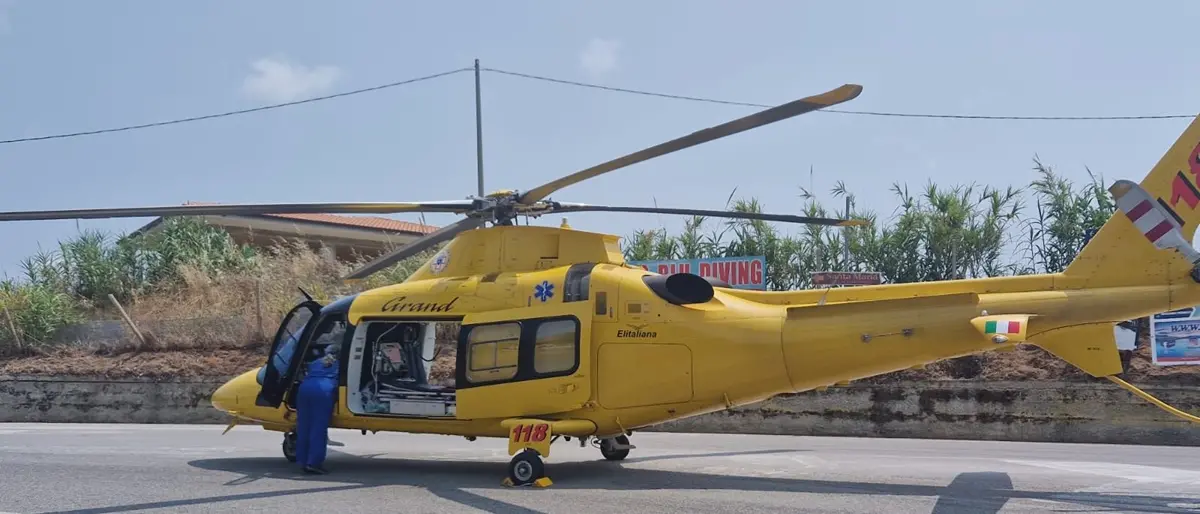 Incidente sul lavoro a Ricadi, ferito un 19enne: interviene l'elisoccorso