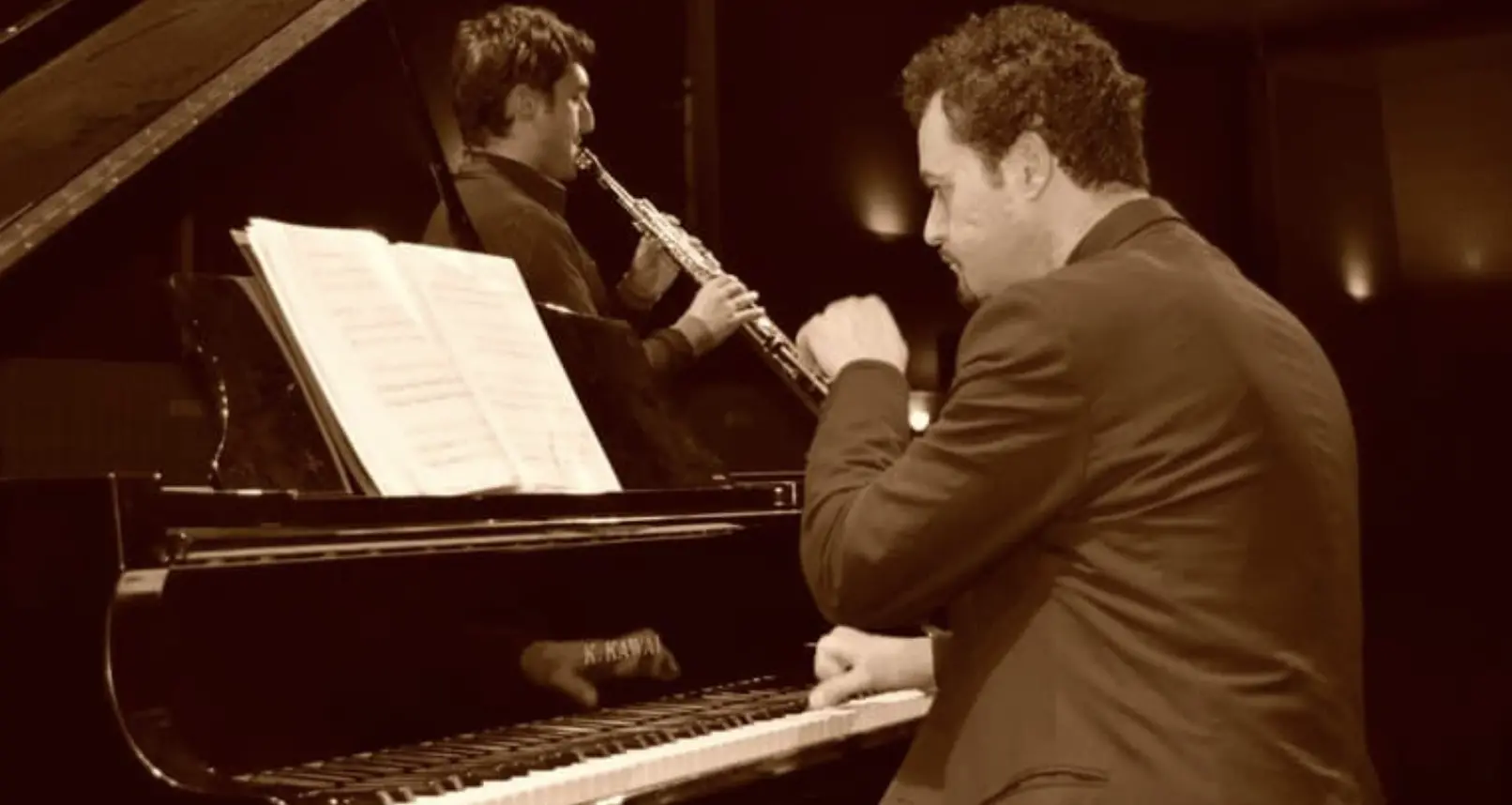 Tropea, all'Auditorium Santa Chiara il concerto del sassofonista De Luca e del pianista Silvestri