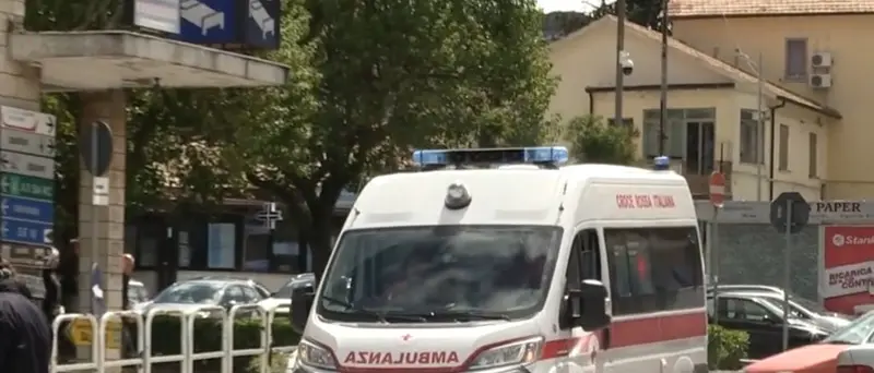 Strade chiuse e scenari da incubo a Vibo Marina: dove passano i mezzi di soccorso?