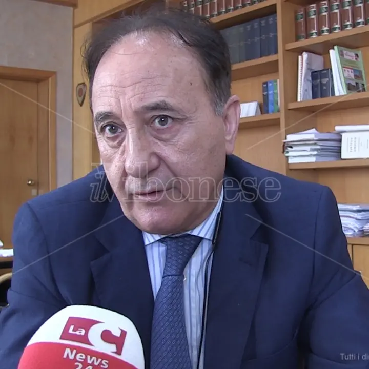 Crollo all’ospedale di Vibo, il commissario Asp: «Ventuno milioni per ristrutturare» - Video