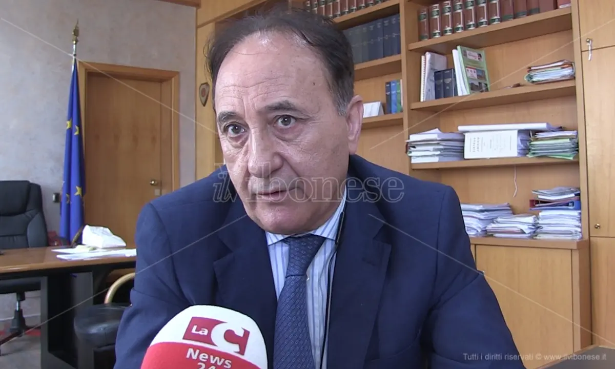 Crollo all’ospedale di Vibo, il commissario Asp: «Ventuno milioni per ristrutturare» - Video