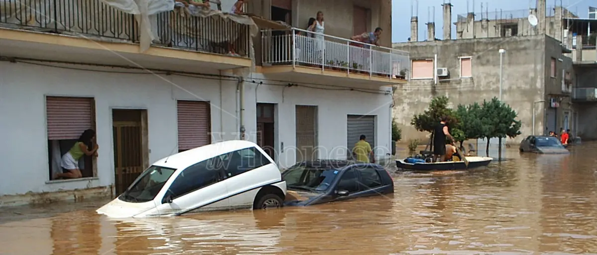 Alluvione di Vibo Valentia, 17 anni di ritardi - Video