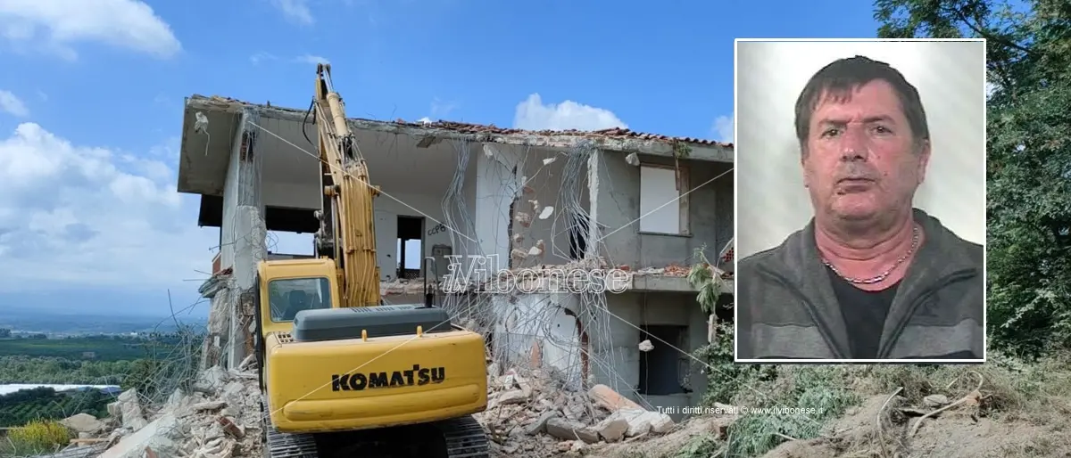 Limbadi: iniziata la demolizione di un immobile abusivo del boss Diego Mancuso