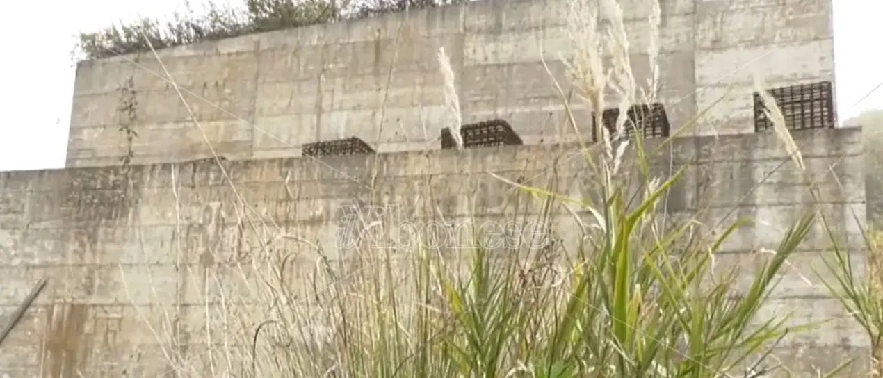 Il caso della Trasversale di Pizzo, opera mai conclusa ma utilizzata dagli automobilisti - Video