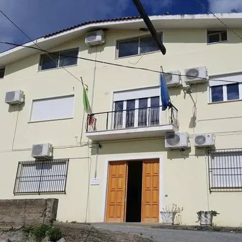 Joppolo, il sindaco Dato alla minoranza: «Iniziate a pagare le tasse e da consiglieri date il buon esempio»