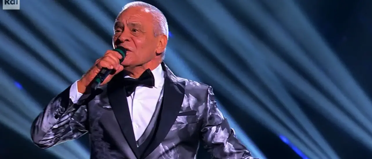 The voice senior, il cantante vibonese Pippo Lico si ferma in semifinale: «Grazie a tutti» - Video