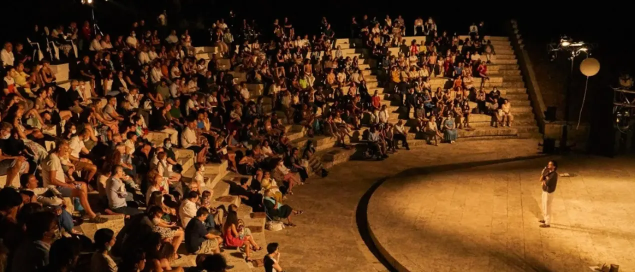 “Avvistamenti teatrali”, pronta ad approdare a Ricadi la sesta edizione: il programma
