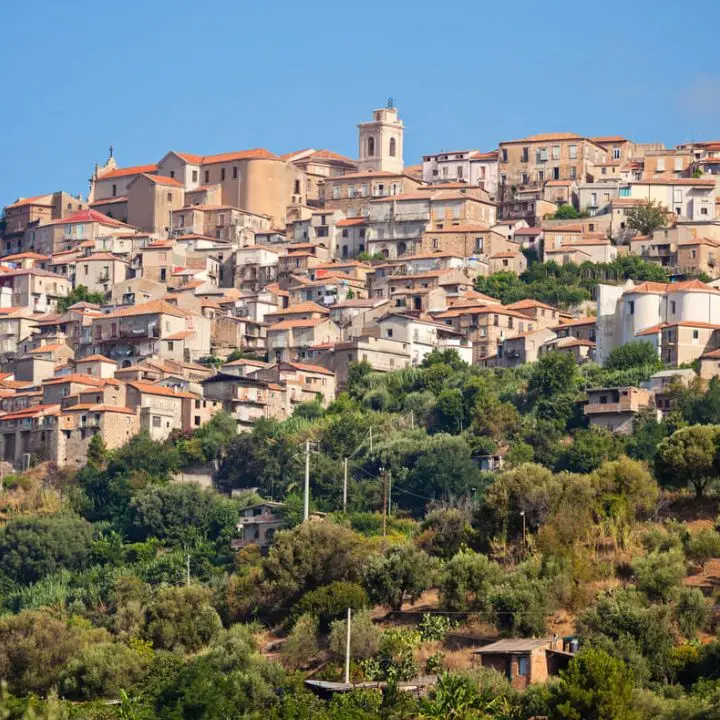 Il quartiere Baglio rivive a Nicotera con “Misteriandu a Natale”