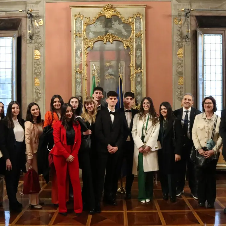 “Un giorno in Senato”, gli studenti del liceo “Galuppi” di Tropea premiati a Roma