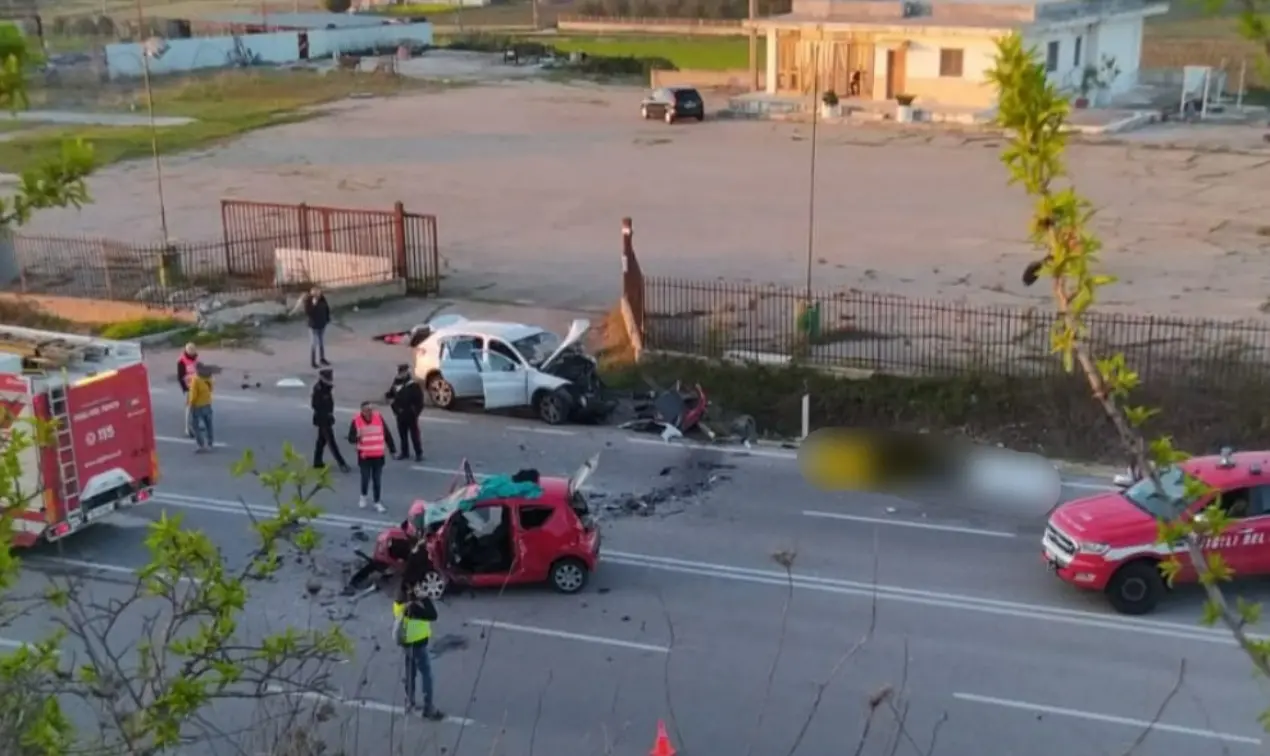 Giovani calabresi morti in Puglia, sequestrate le auto coinvolte nell'incidente