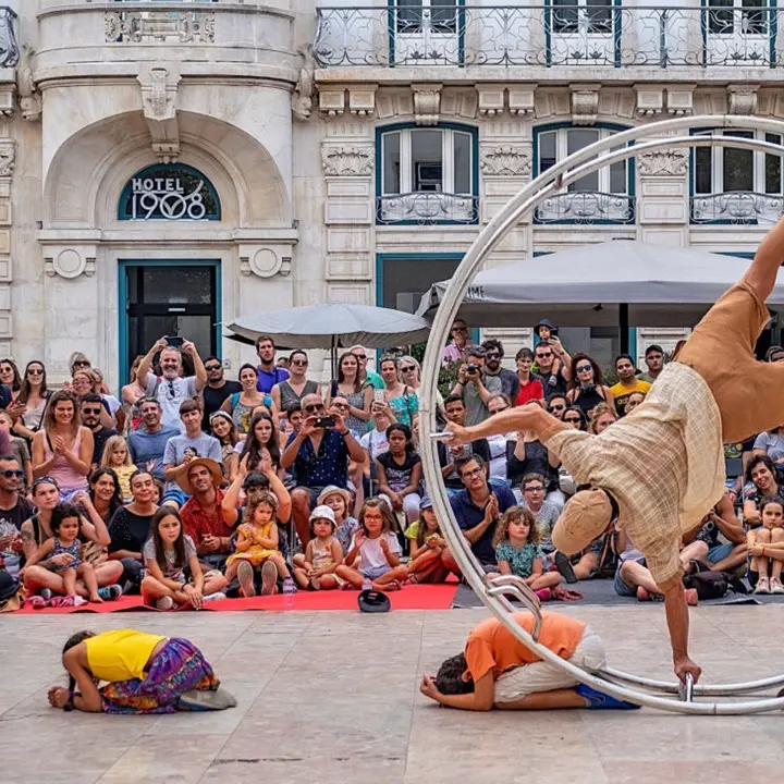 Buskers on the Road: due week-end con gli artisti di strada sulla Costa degli Dei
