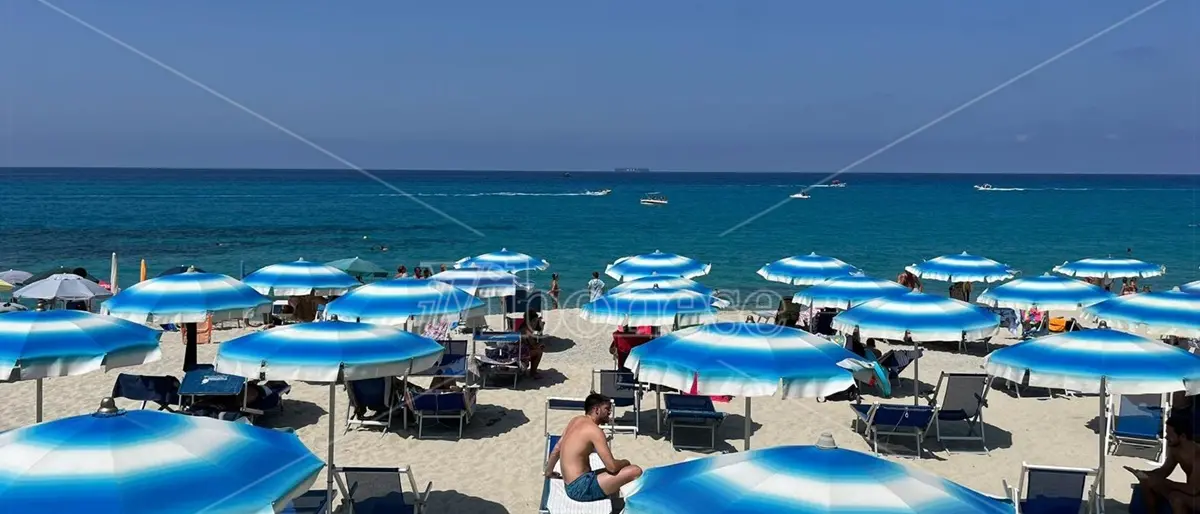 Ricadi: una nuova ondata di turisti fa registrare il sold out dopo una stagione partita a rilento - Video