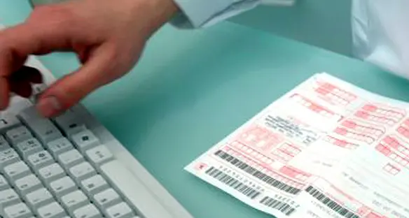 Da quasi un anno sono scaduti i budget delle cliniche private, la Regione ritarda\u00A0la firma del decreto: l’Asp di Catanzaro blocca le prestazioni\n