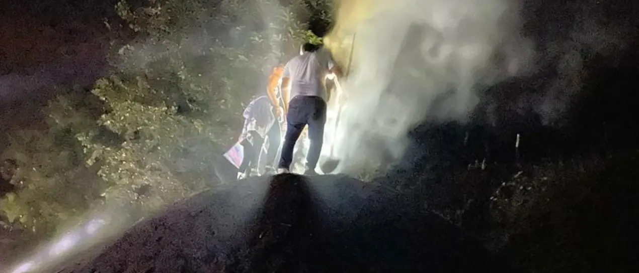 A Serra San Bruno un'escursione notturna per raccontare il mondo degli ultimi carbonai