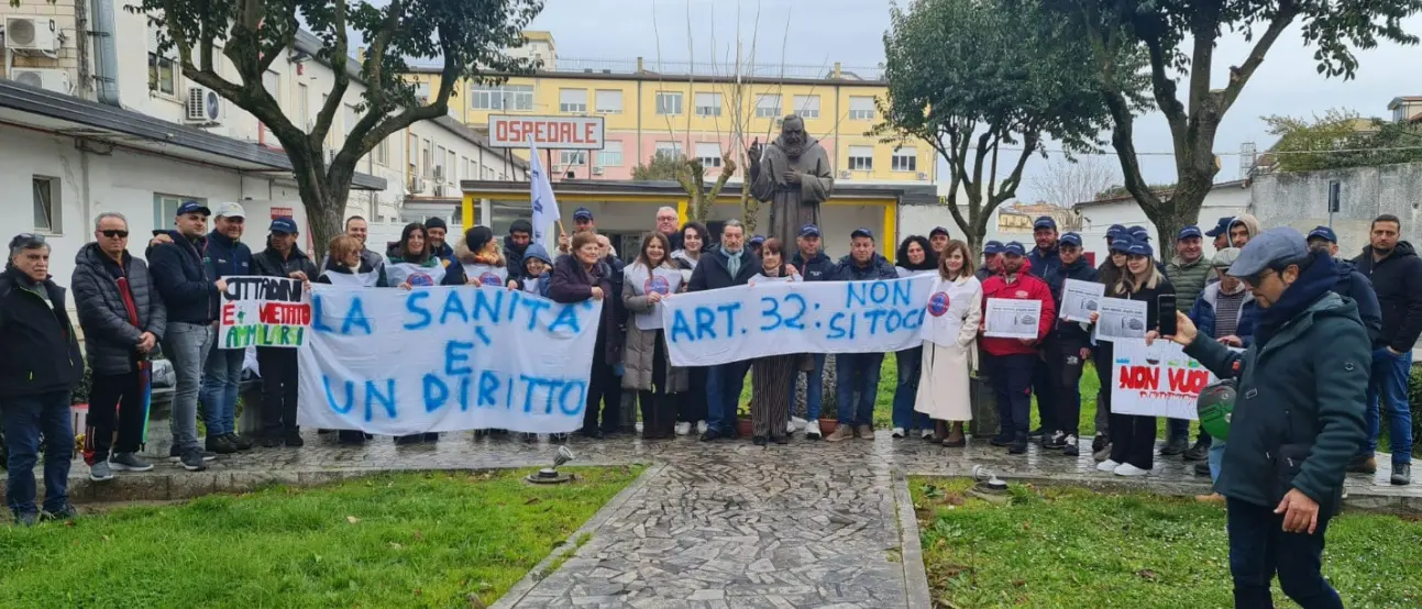 Vibo, le associazioni scendono in campo: «Chiediamo una sanità degna di un Paese civile»