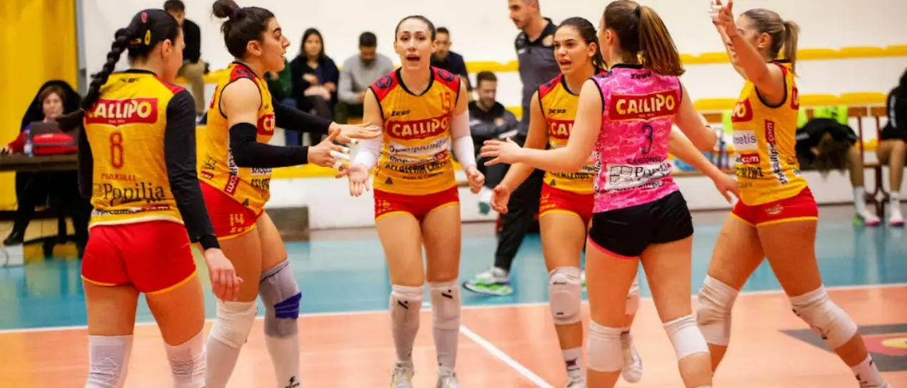 Volley, la Tonno Callipo continua la marcia: travolta Reggio Calabria