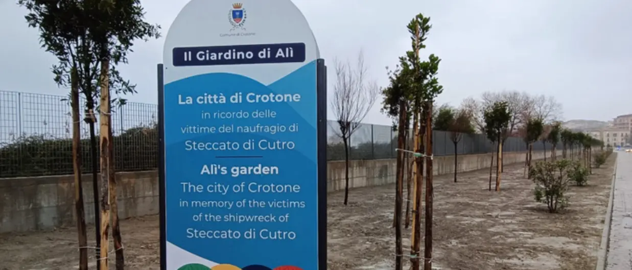 Inaugurato il Giardino di Alì per ricordare le vittime del naufragio di Cutro