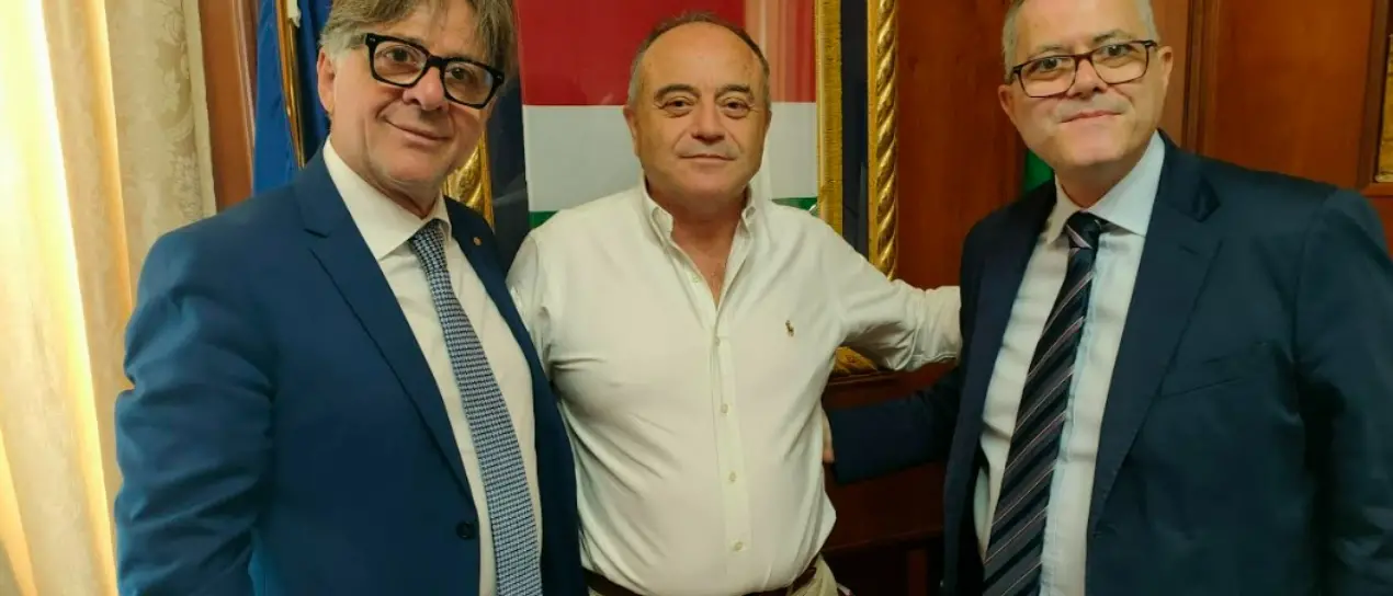 Gratteri in visita alla Camera di commercio di Catanzaro, Crotone e Vibo