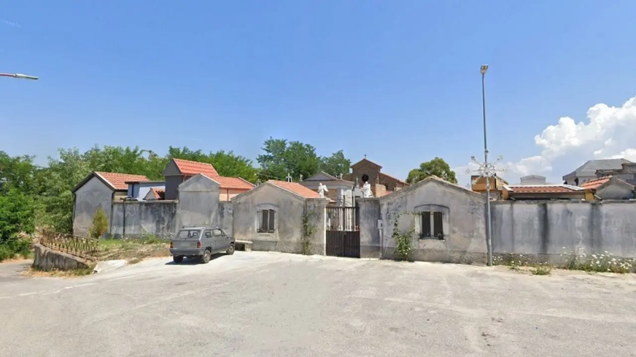 Nuovi fondi per l’ampliamento del cimitero di Piscopio, l’ex consigliere comunale Comito rivendica il risultato\n