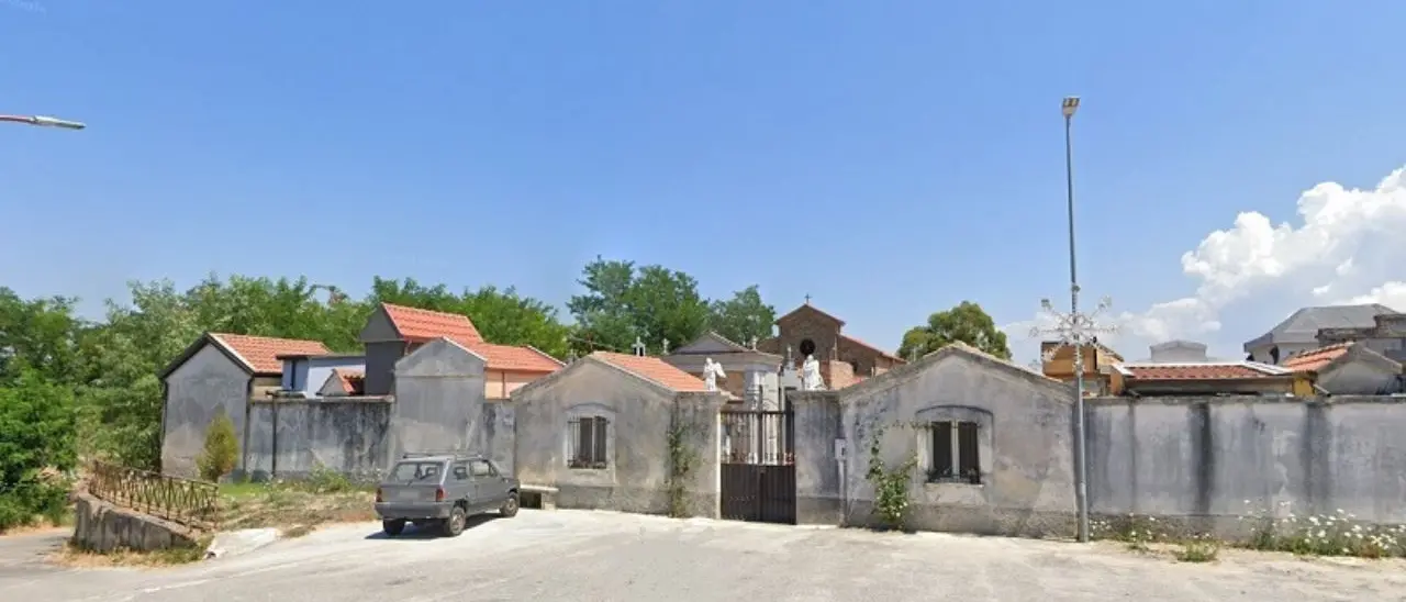 Nuovi fondi per l’ampliamento del cimitero di Piscopio, l’ex consigliere comunale Comito rivendica il risultato\n