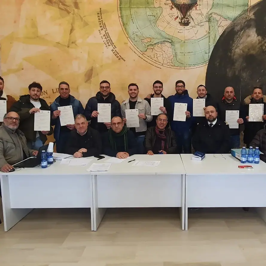 Il nautico di Pizzo polo d’eccellenza, formati 13 giovani ufficiali di macchina
