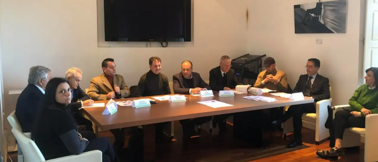 Vibo: accordo tra imprese, scuole e istituzioni per connettere i giovani al mercato del lavoro