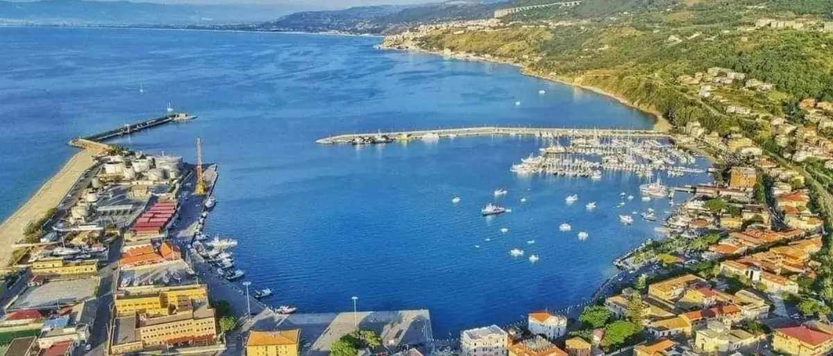 Vibo Marina, il Tar boccia il ricorso dei diportisti e dà ragione all'Autorità portuale: «Esclusi perché vicini alle cosche»