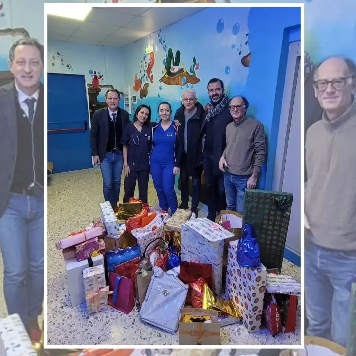Doni per i piccoli degenti dell’ospedale di Vibo: l’iniziativa di tre associazioni di Acquaro