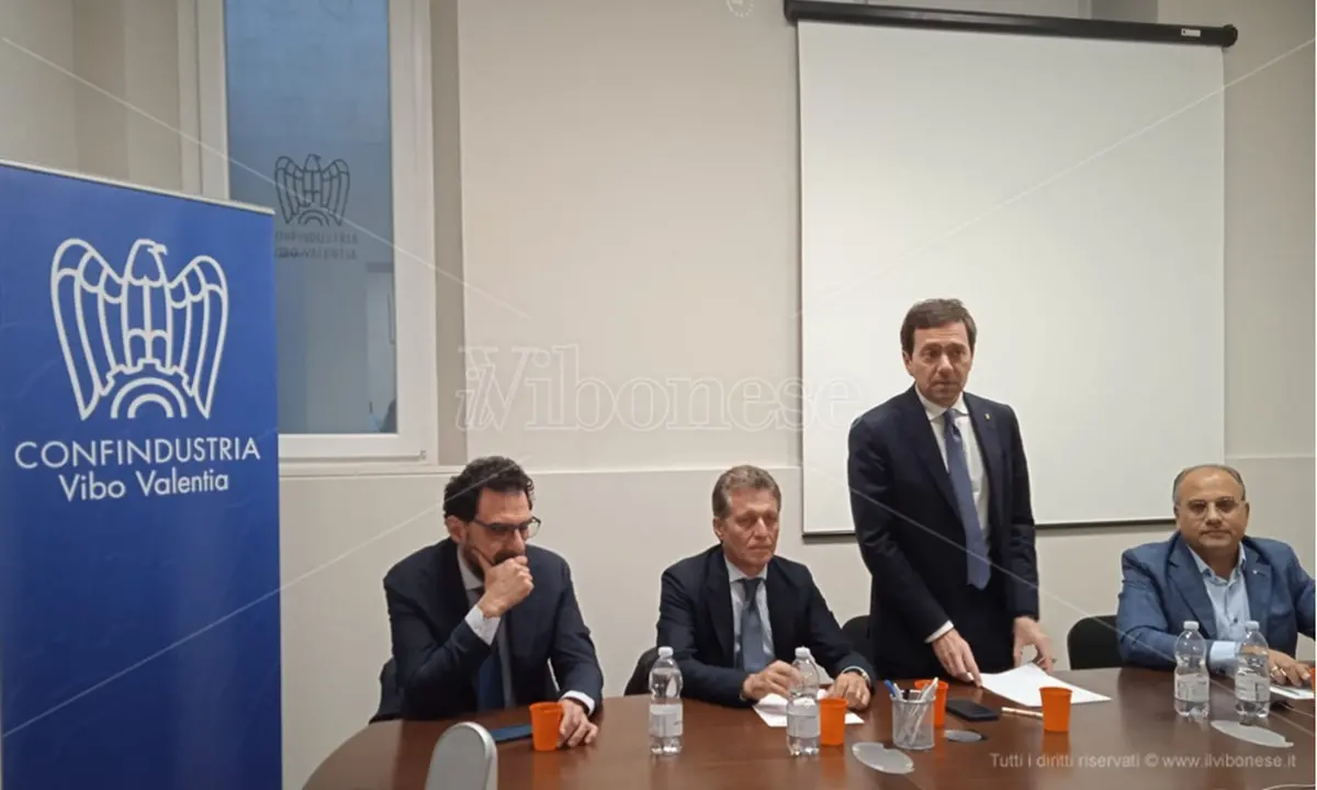 A Vibo la presentazione di tre nuovi bandi per sostenere le imprese calabresi - Video