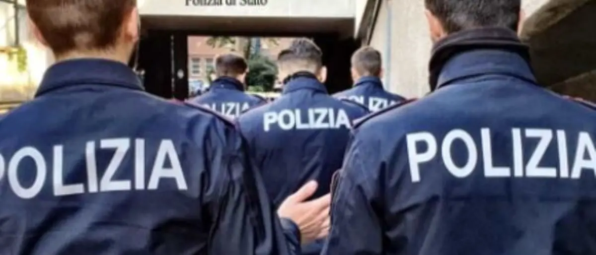 Traffico di armi e droga, blitz della polizia a Crotone: 44 arresti - NOMI