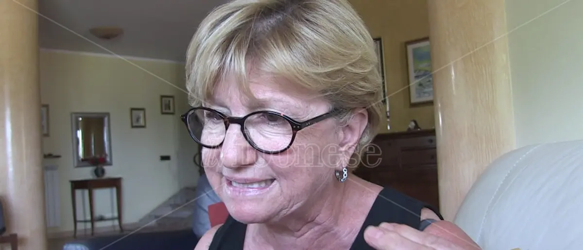 Vibo, imprenditore morto al Pronto soccorso: «Mio marito si sarebbe potuto salvare» - Video