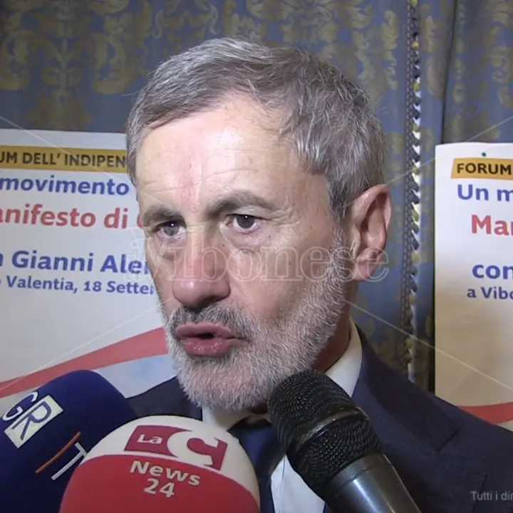 “Indipendenza”, Gianni Alemanno a Vibo Marina per presentare il nuovo partito