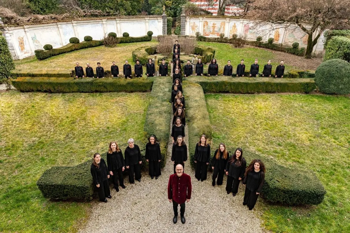 Vibo, il Coro giovanile italiano in concerto al Duomo di San Leoluca