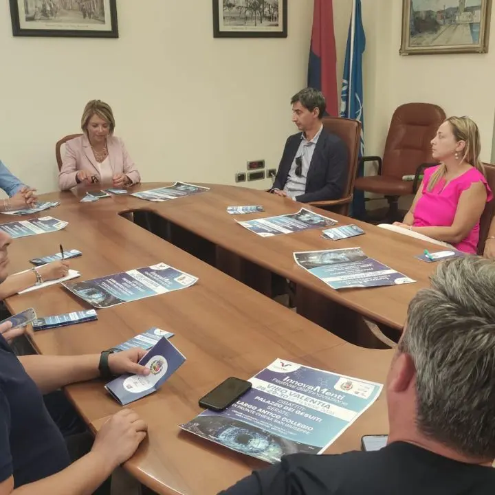 Vibo, presentato in Comune il programma di “InnovaMenti–Festival dell’Innovazione”
