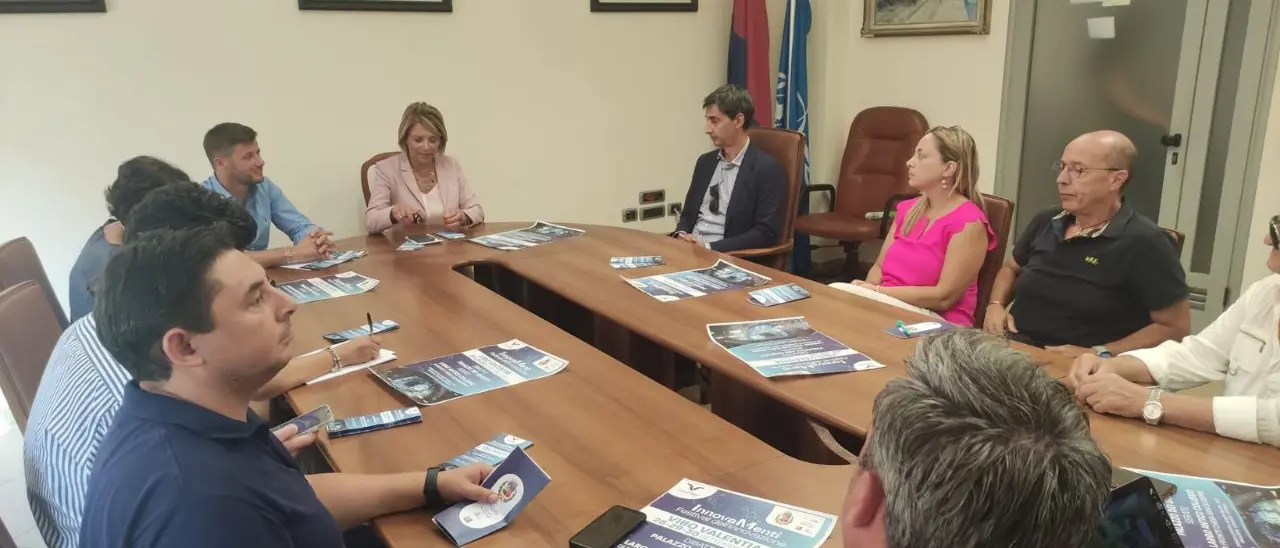 Vibo, presentato in Comune il programma di “InnovaMenti–Festival dell’Innovazione”