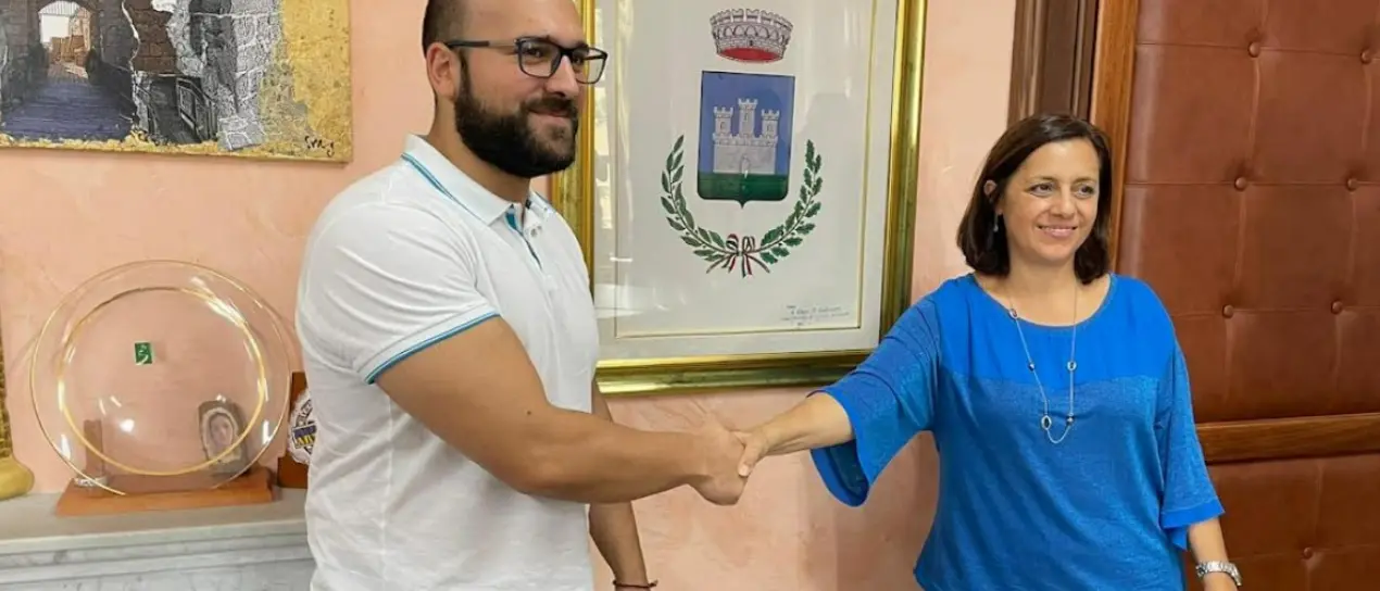 L’associazione “Valentia” riceve le chiavi di un bene sequestrato a Isola Capo Rizzuto