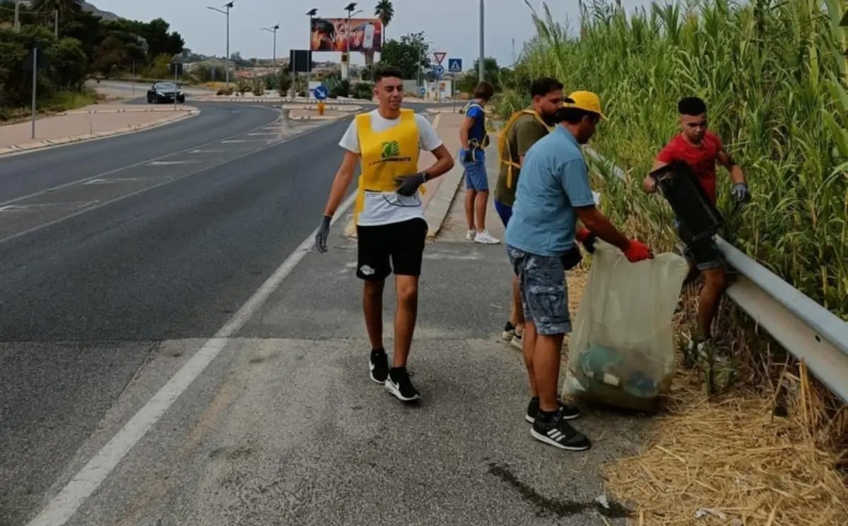 Legambiente a Parghelia per la giornata di \"Puliamo il mondo\"