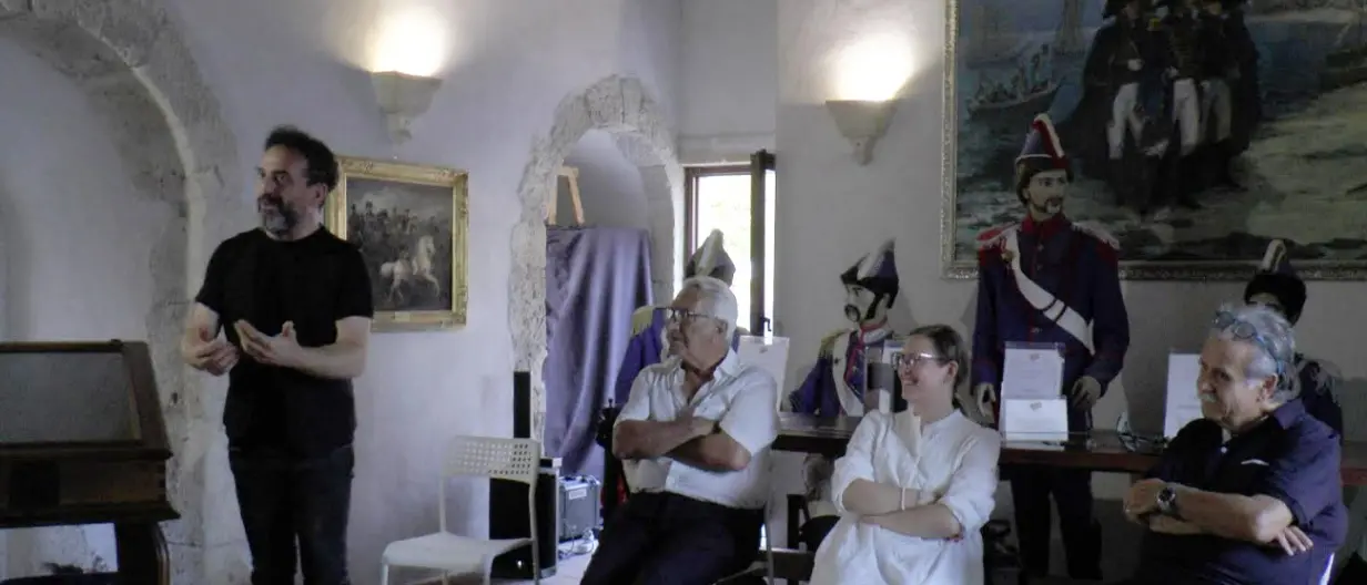 Pizzo, lo spettacolo “Na storiAntica” inaugura i laboratori teatrali