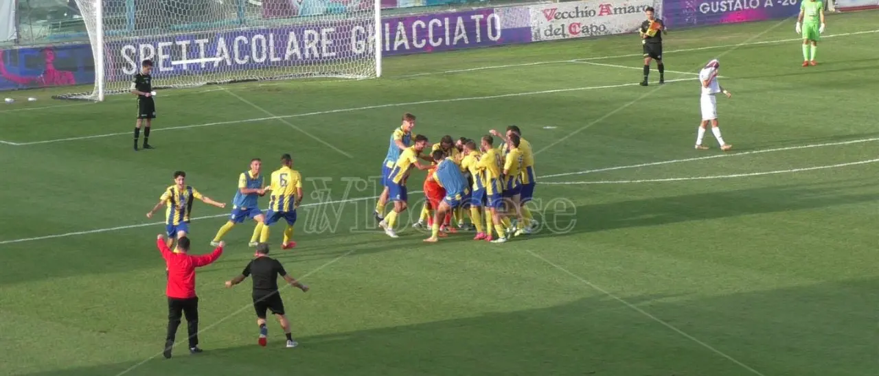 Coppa Italia Serie D, la Vibonese esce di scena: eliminata ai rigori dal Lamezia Terme