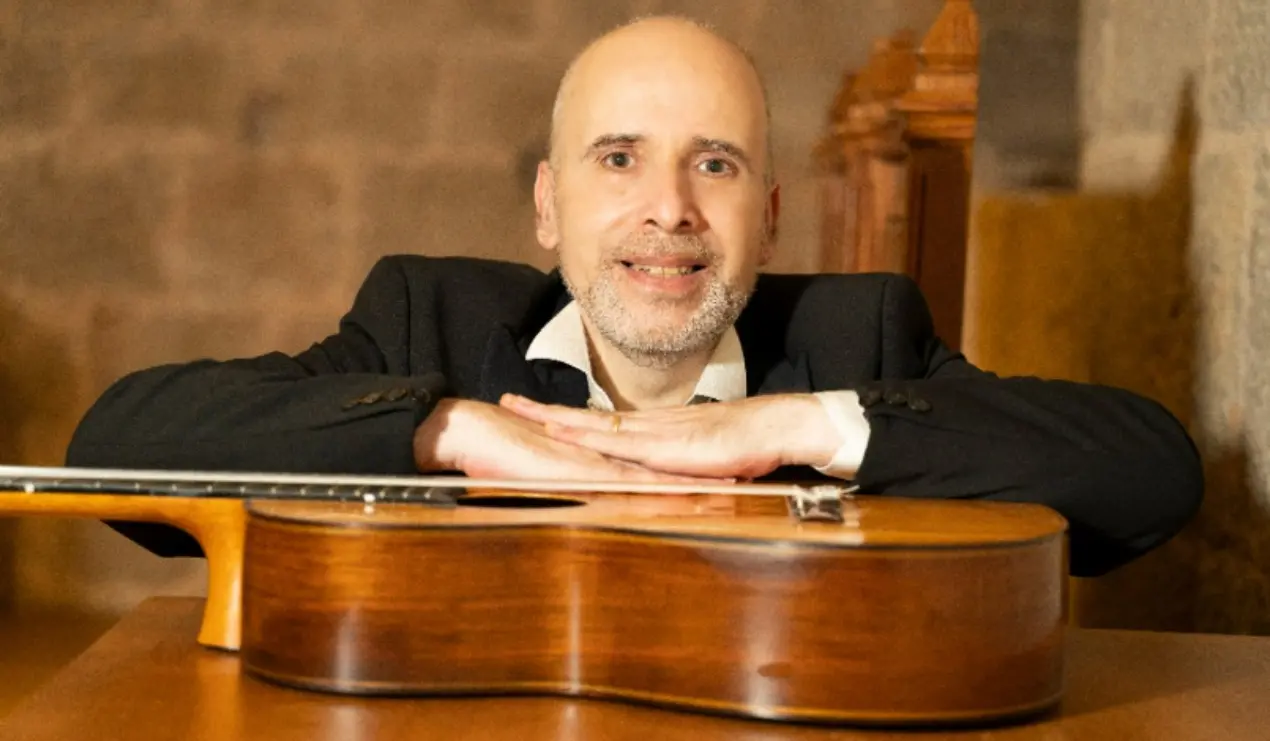Tango argentino e danza spagnola: a Nicotera arriva il chitarrista Carles Pons i Altes