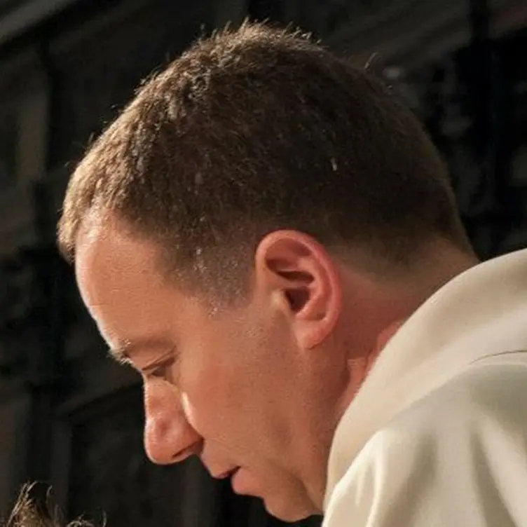 Don Varone alla guida della parrocchia di Vibo Marina, la Pro loco: «Benvenuto»