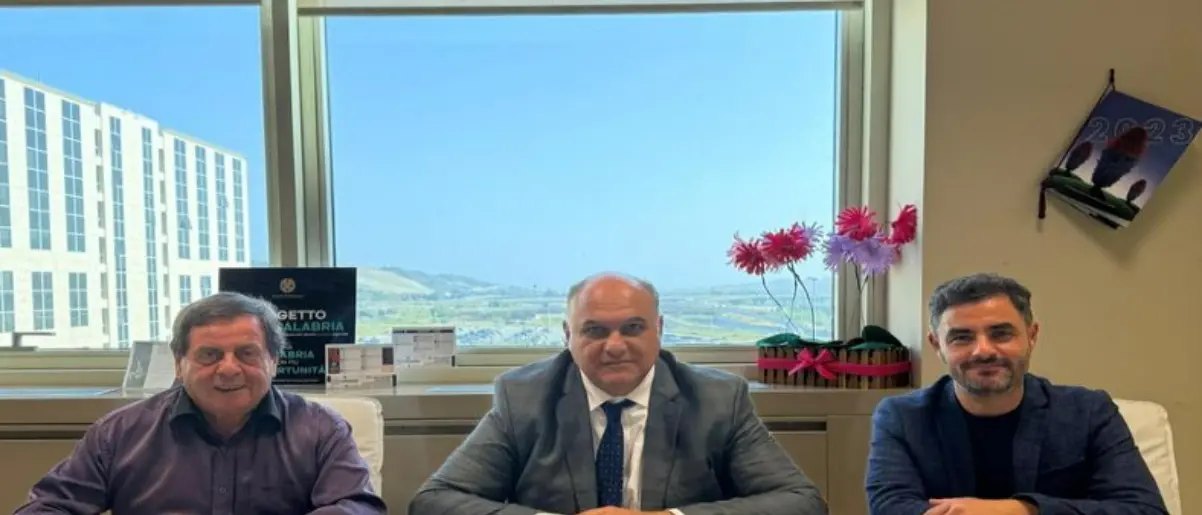 La Regione realizza un dossier sul precariato, Calabrese: «Vogliamo creare lavoro vero»