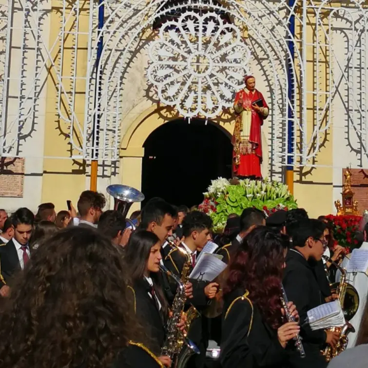 Zambrone, entrano nel vivo i festeggiamenti dedicati al patrono san Carlo