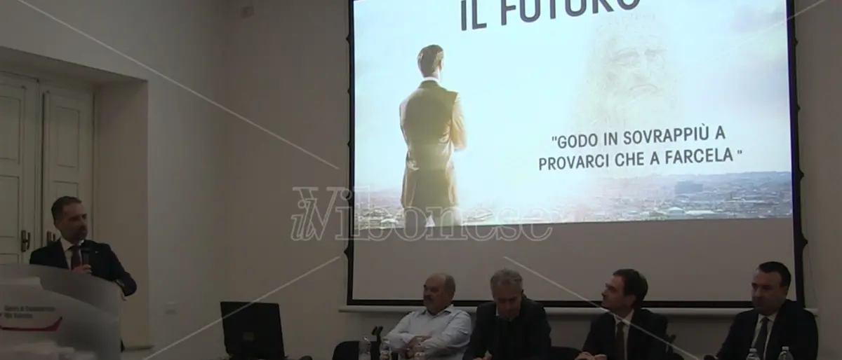 Oscar Farinetti a Vibo, scommette sui giovani e sull’olio extravergine - Video