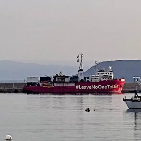 Migranti, la ong tedesca Sea Eye presenta ricorso contro il fermo al porto di Vibo Marina