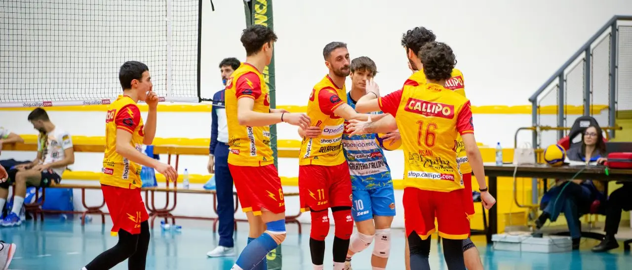 Volley, la Tonno Callipo cade contro la capolista Domotek Reggio Calabria