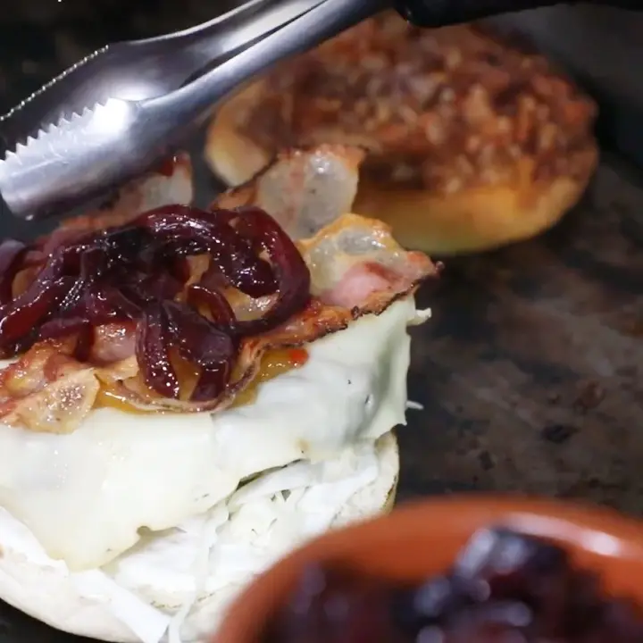Panini gourmet, LaC storie a Tropea per la nuova puntata “Fame da lupi” -Video