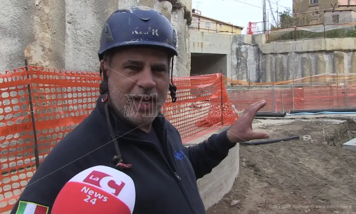 Lavori in corso al sottopasso di Vibo Marina: «Ad aprile l'opera sarà completata - Video